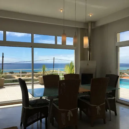 בית נופש Adeles Vila - Pool + Great View Of Atlantic Ocean