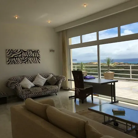 Adeles Vila - Pool + Great View Of Atlantic Ocean בית נופש